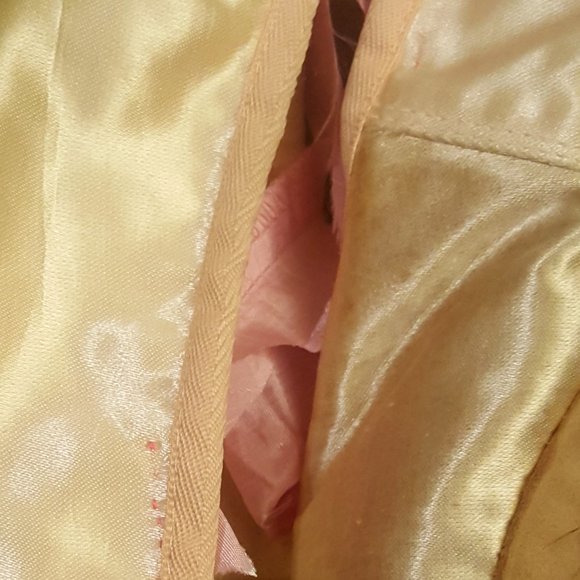 Vintage Ballet Pointe Shoes ~ Decorative - Picture 5 of 6